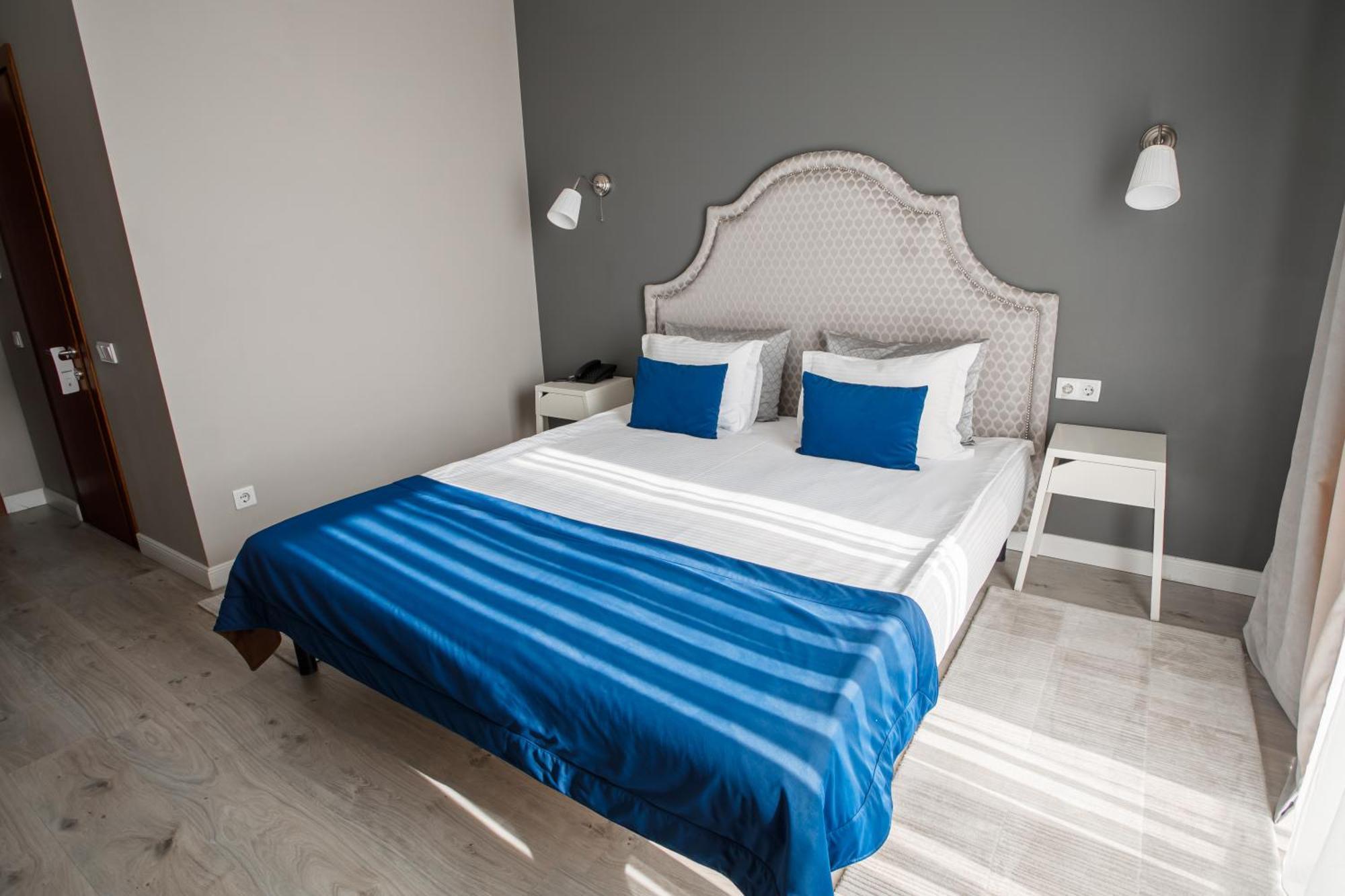 Rivoli Hotel Черновцы Экстерьер фото